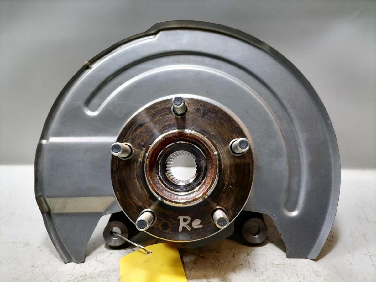 Mitsubishi Eclipse Cross GL3W original Achsschenkel Radlagergeh&auml;use vorn rechts 2.4 72kw Bj.2023